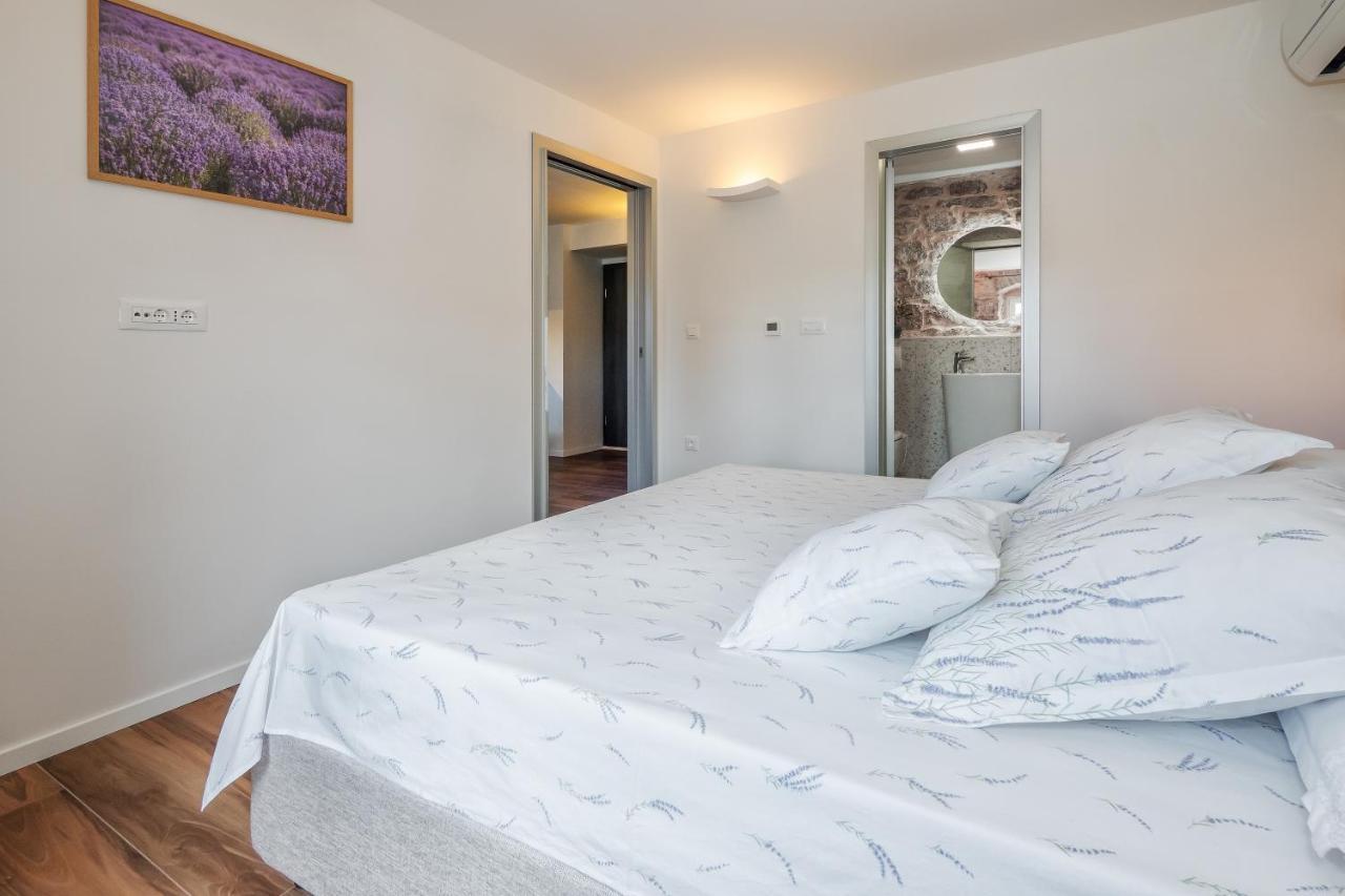 Lucio Suites Спліт Екстер'єр фото
