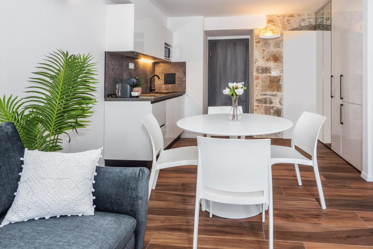 Lucio Suites Спліт Екстер'єр фото